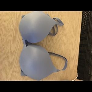 Victoria’s Secret plunge push up bar 32DD